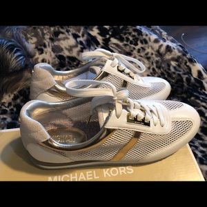 Michael kors sneakers Size 8